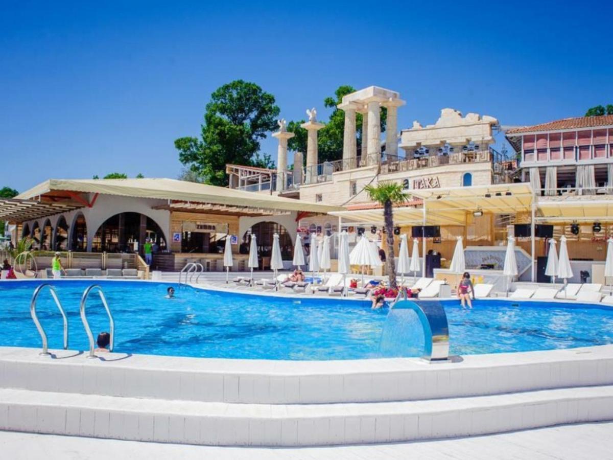אודסה Arcadia Vip-Apartments In Golfstream מראה חיצוני תמונה